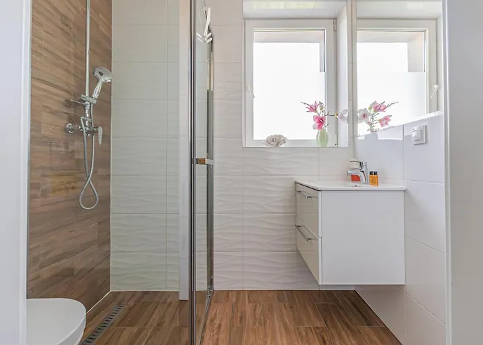 Glow - Przy Old Town